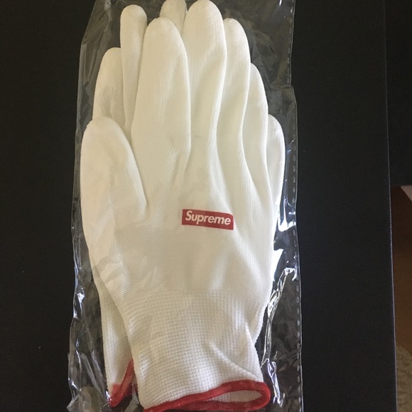 Supreme Other - New Supreme Gloves